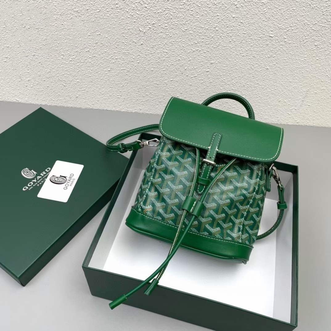 GOYARD